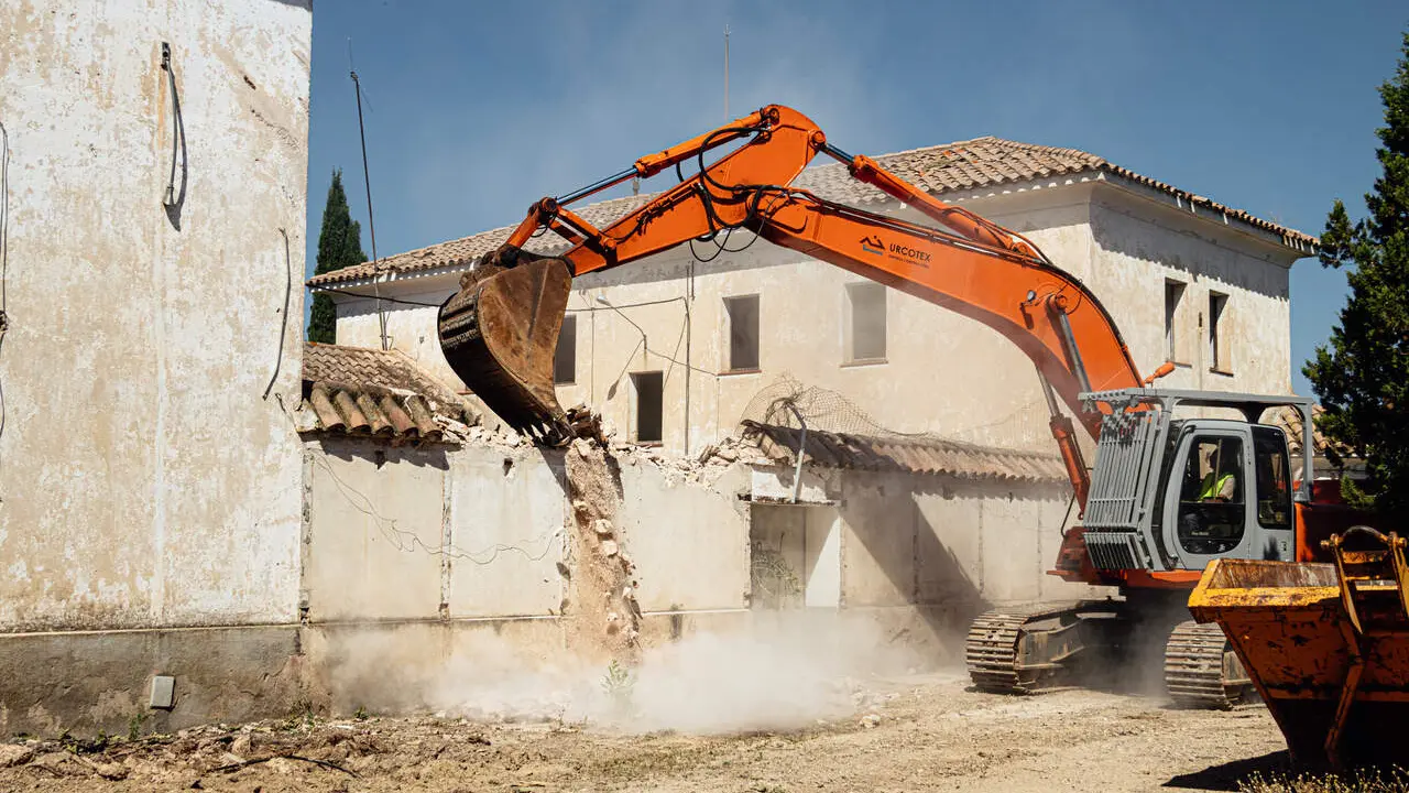 La Generalitat assumeix el deute de 2,8 milions d'euros de la resid&egrave;ncia de Batea garantint la seva continu&iuml;tat i serveis &mdash; Imagen de la fuente
