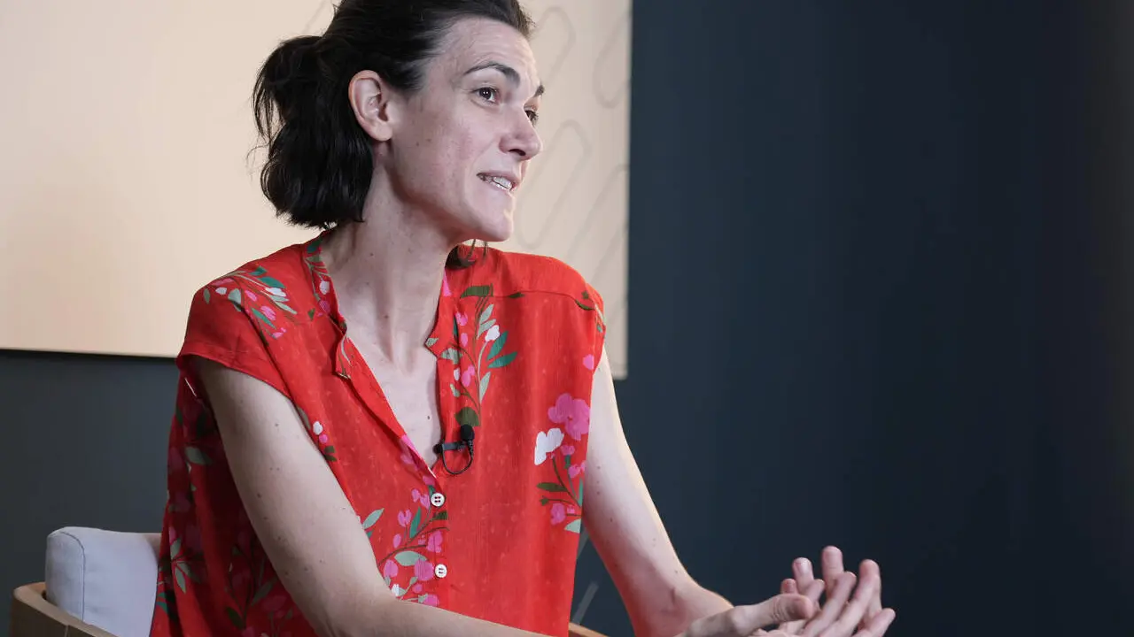 La directora de 'Lejos de los &aacute;rboles', Meritxell Colell, durant l'entrevista amb l'ACN