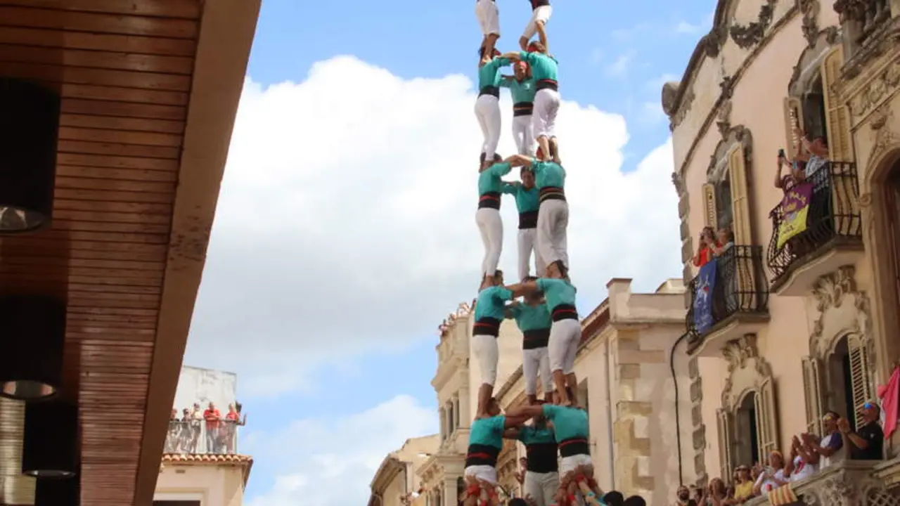 3d10fm dels Castellers de Vilafranca en primera ronda de la diada de l'Arbo&ccedil;
Font: Eloi Tost / Agencia Catalana de Noticies