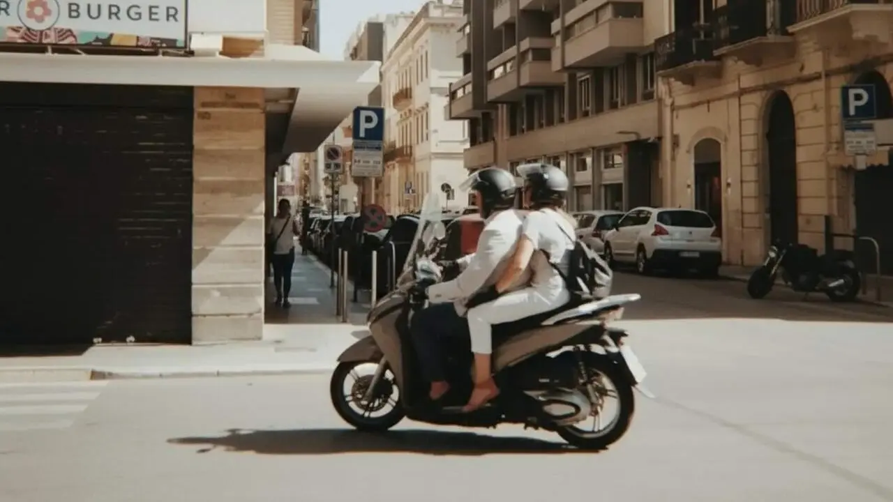 Motoristes han d'adaptar-se a les noves normes de la DGT amb guants obligatoris i prohibici&oacute; de xancletes a partir d'1 d'octubre - Imagen generada por IA 