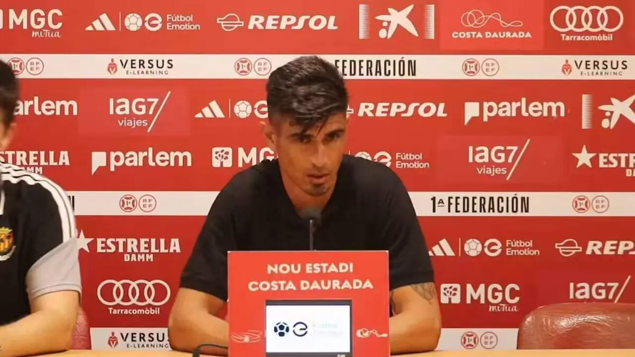  N&agrave;stic derrota 2 a 0 al Real Zaragoza en el seu debut a Primera RFEF al Nou Estadi Costa Daurada - Imagen de la Fuente 
