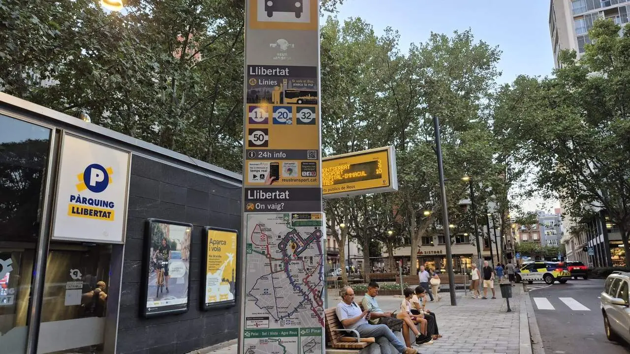 La parada de bus Llibertat de Reus torna a estar operativa el 8 de setembre &mdash; Imagen de la Fuente