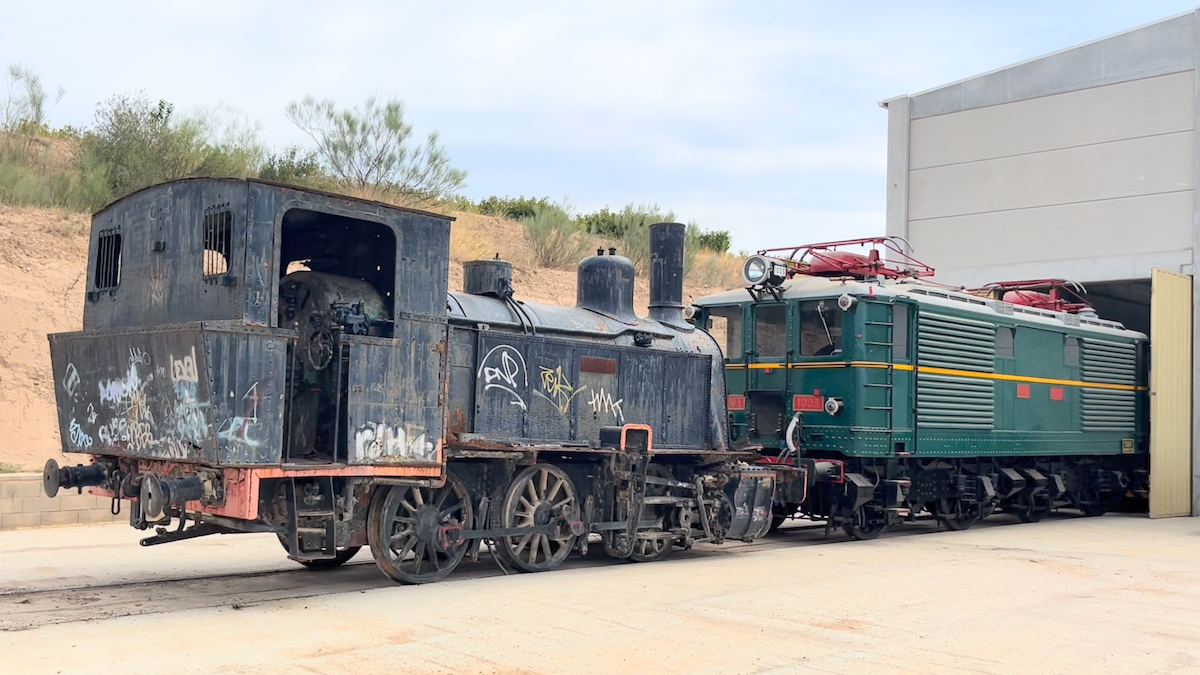 locomotora-sm13-valls-taller.El Vallenc.