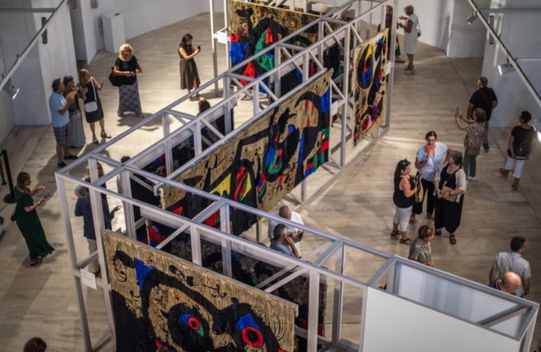 expo-tapissos-miró