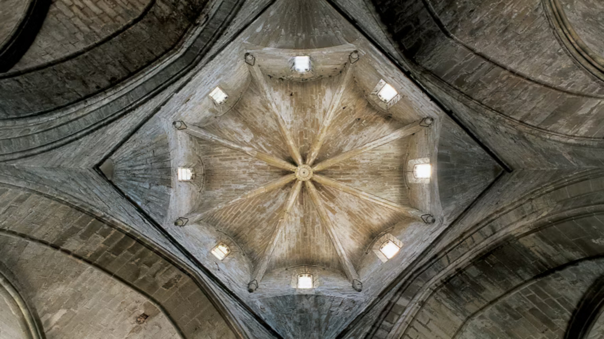 vallbona-cimbori-octogonal-turisme-catalunya_