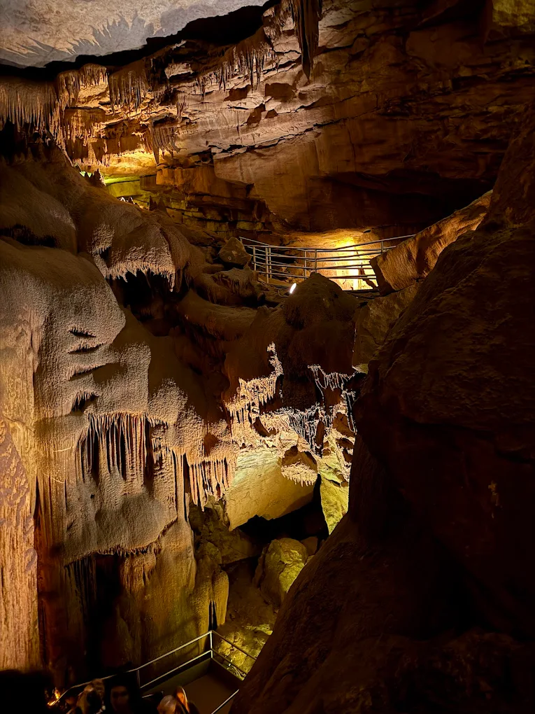 mammoth-cave-divyanshu-mahajan-wc